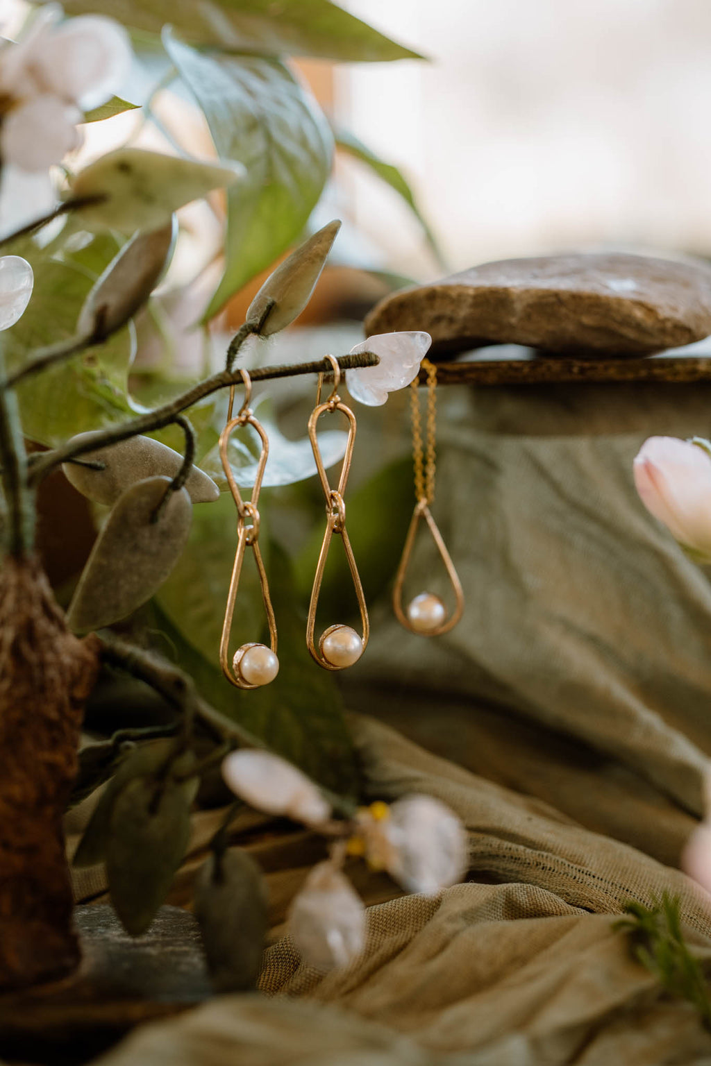 Eden Pearl Earrings